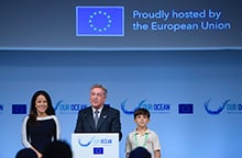 European Comissioner Vella dedicates German Ocean Award prize money to SOA